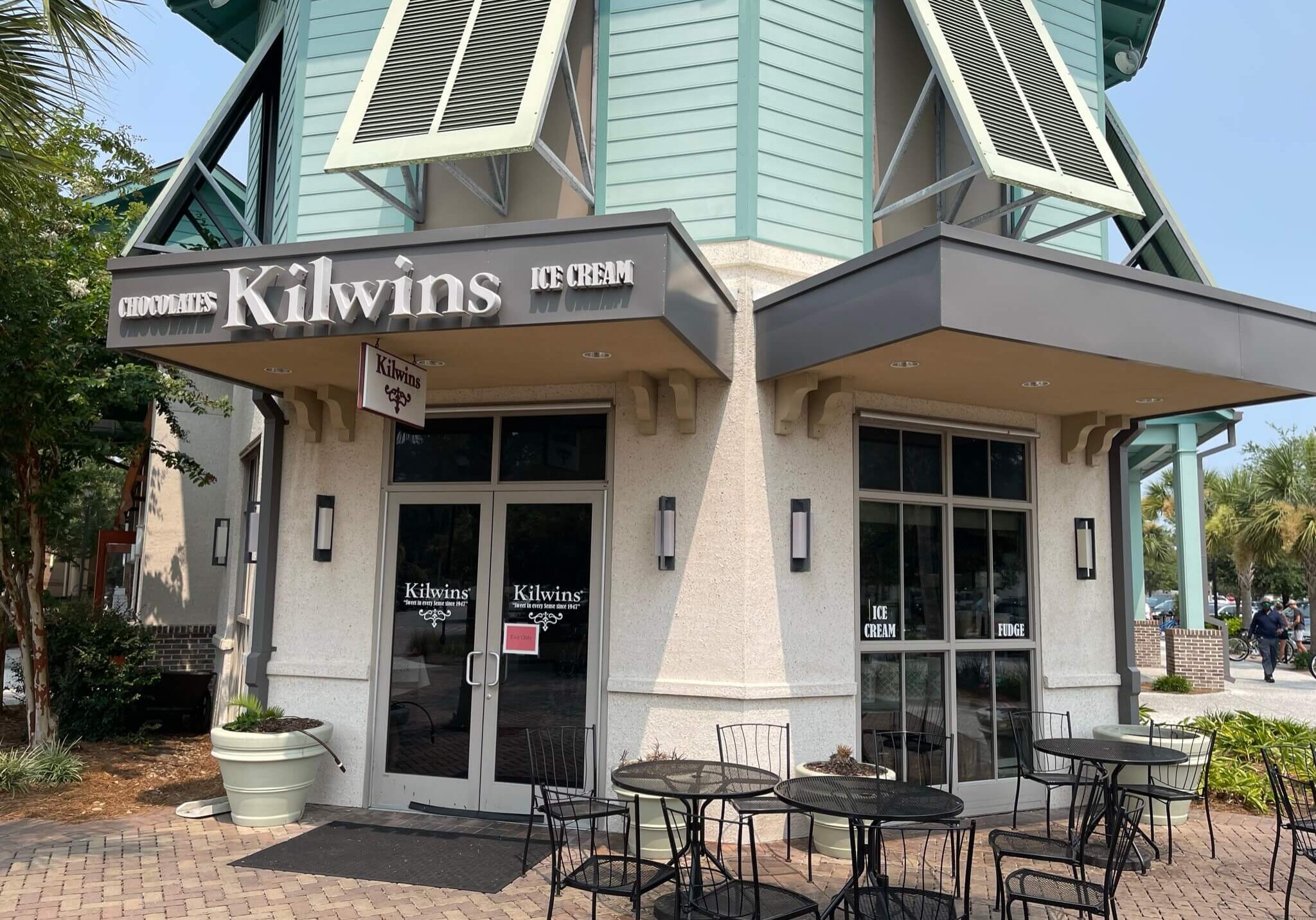 Kilwins ice cream and chocolate shop exterior