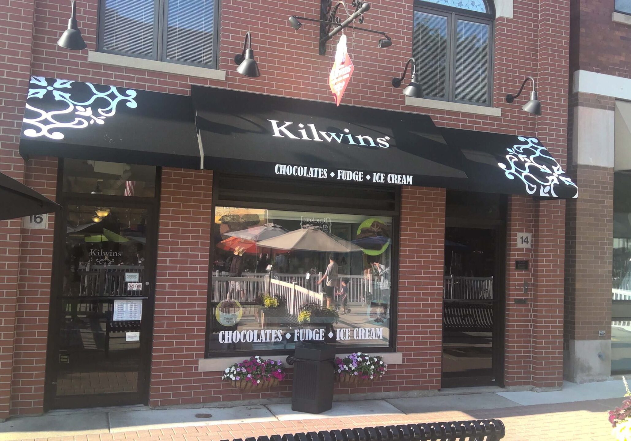 Kilwins chocolate fudge ice cream shop exterior